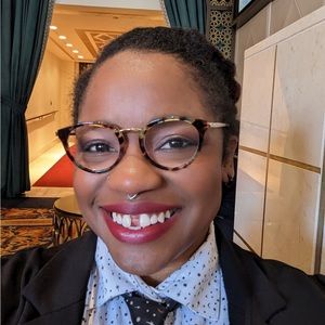 Meet your Posher, Markesha